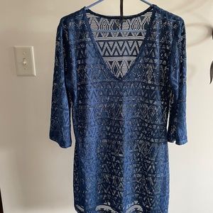 Swimsuit cover up, tunic.  Size M